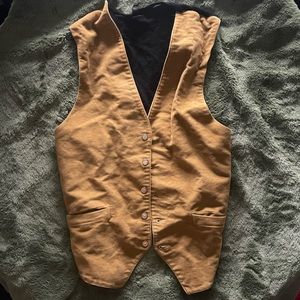 Brown button up vest, with pockets!